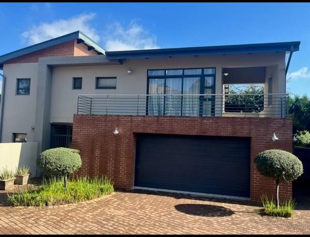 3 BEDROOM TOWNHOUSE FOR SALE IN WATERKLOOF